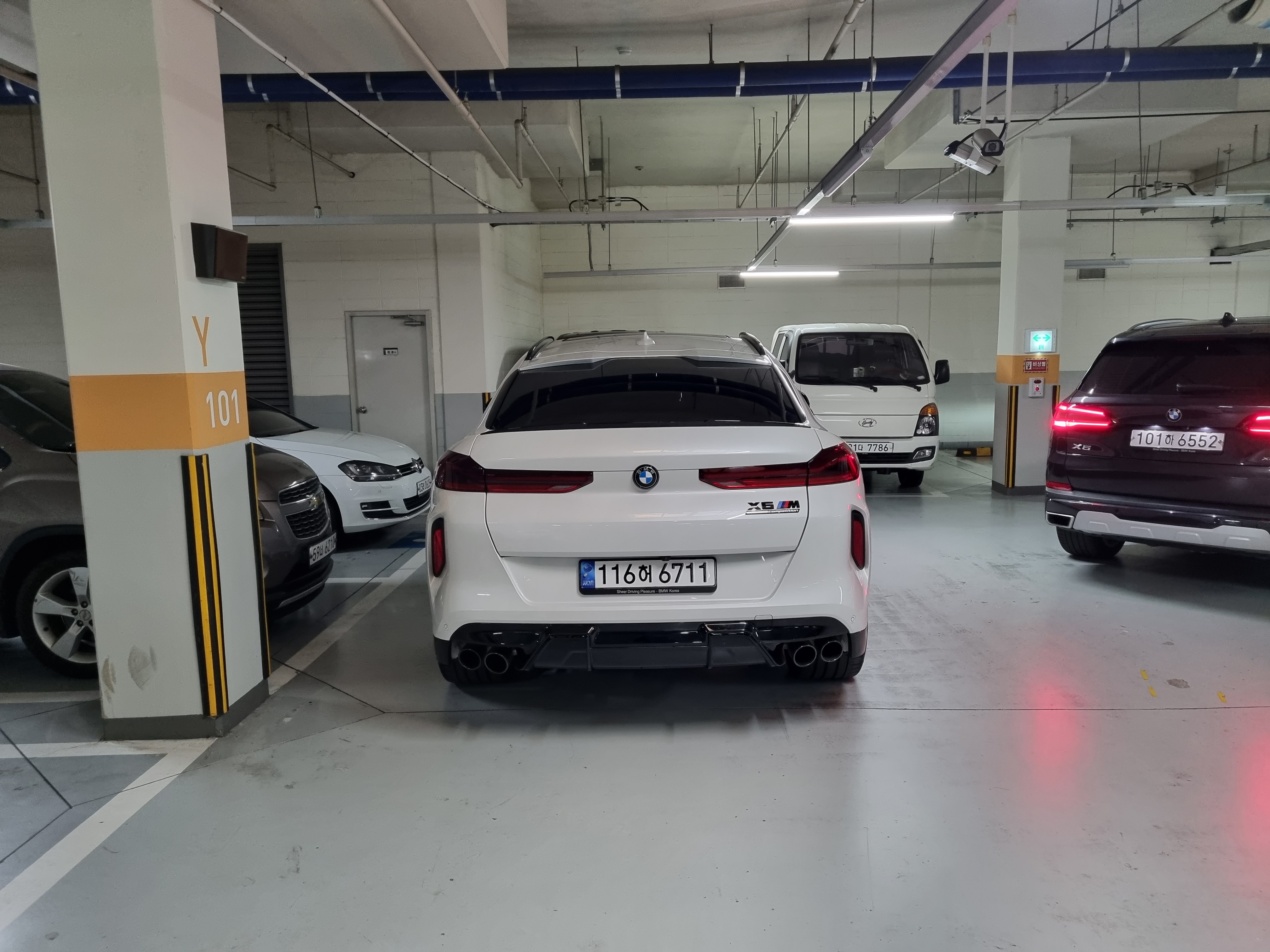 23년식 Bmw x6m